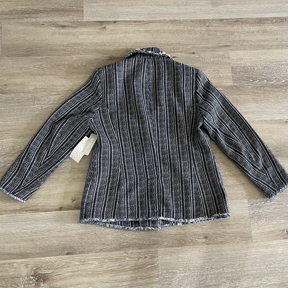 Chico's Striped Tweed Blazer Jacket 1P 8P US Navy Single Button Fringe - Picture 11 of 11